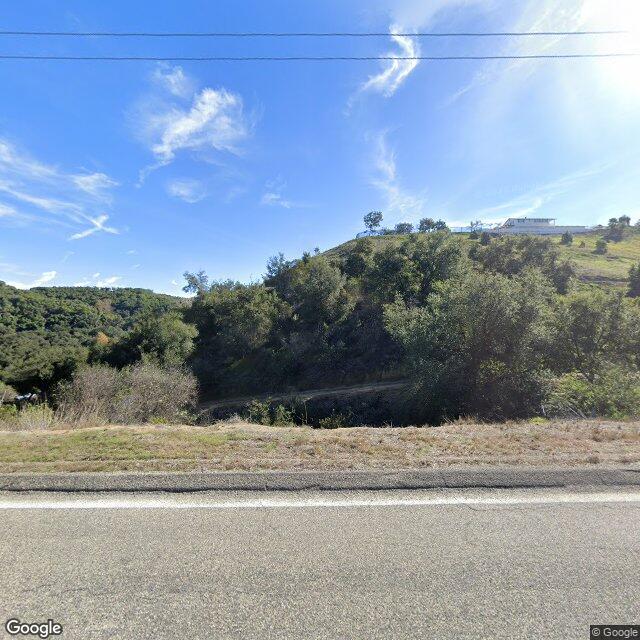 45050 Camaron Rd, Temecula, CA 92590 — Looking at the property from the road